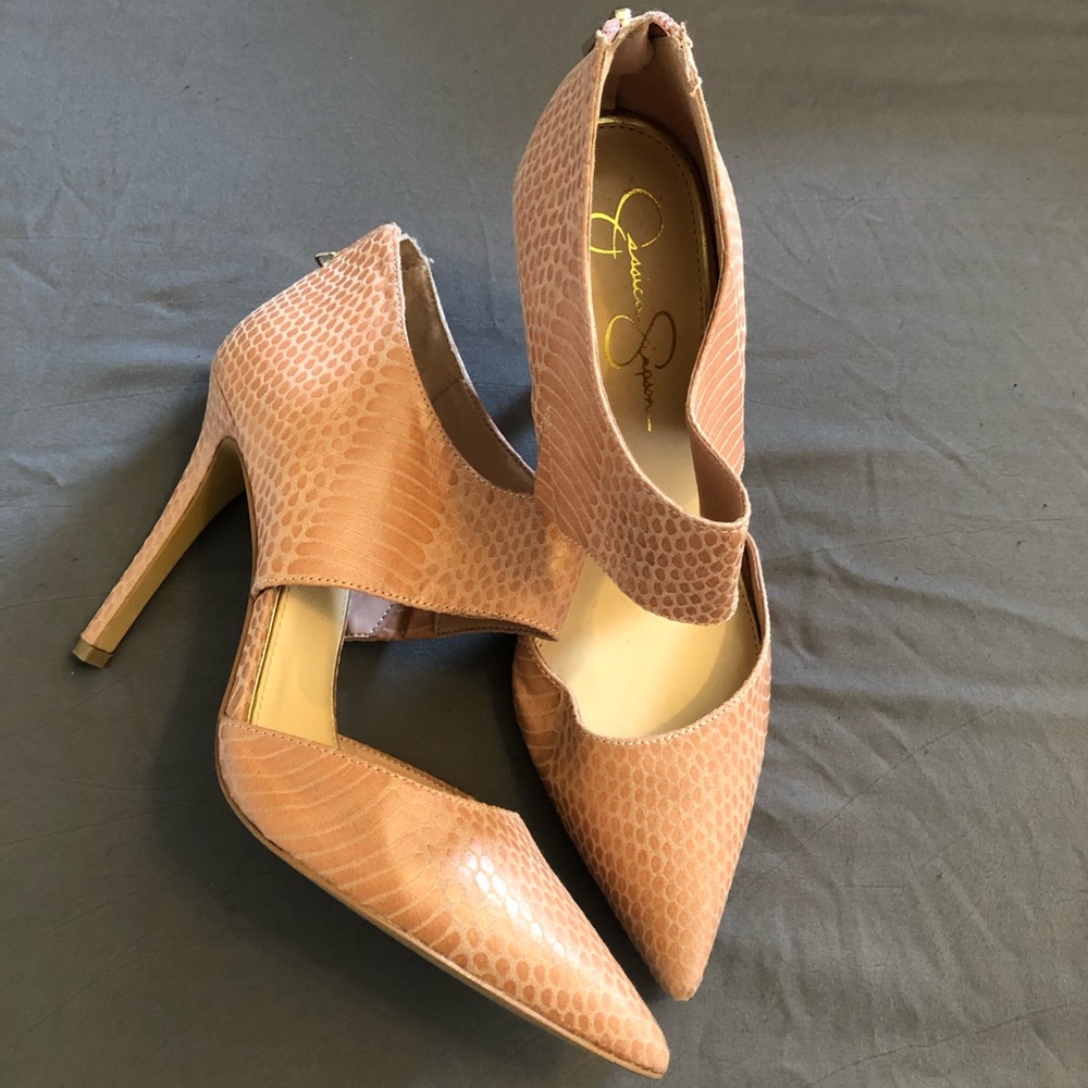 Jessica Simpson Pink Nude Snakeskin Pumps 8.5
